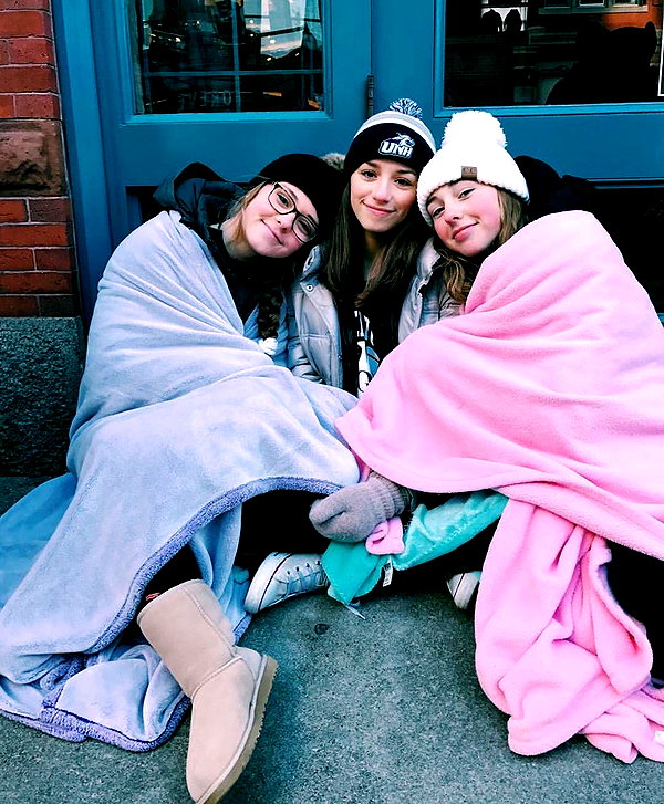 sadieemckennaa instagram image archive image