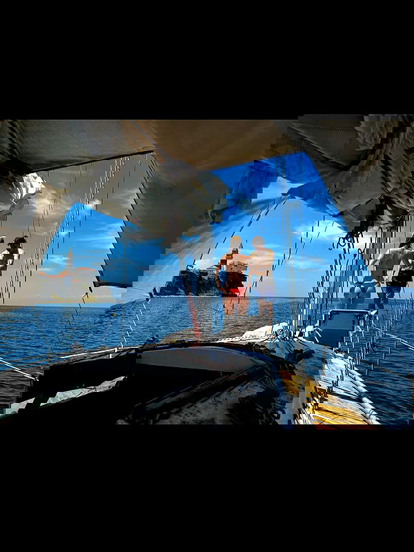 ellamwatts_ ellamwatts_ archive image