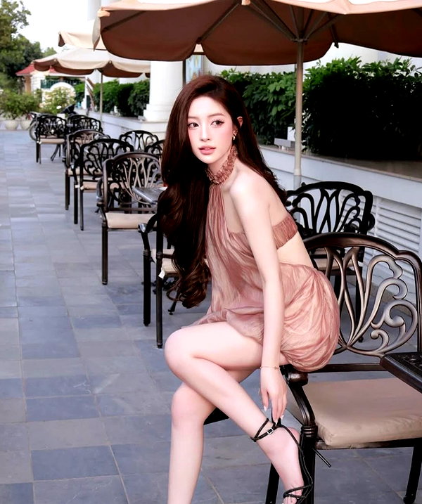 lyhythuedoxinh instagram image archive image