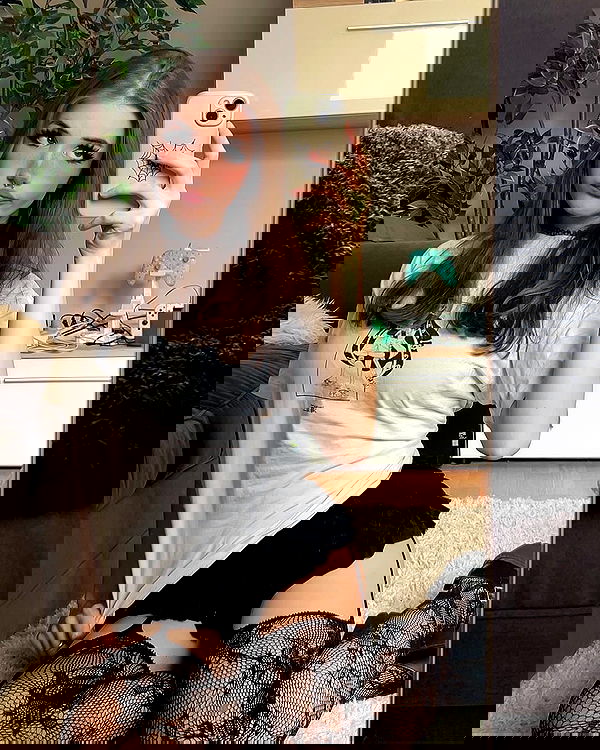 m1chelleluna m1chelleluna archive image