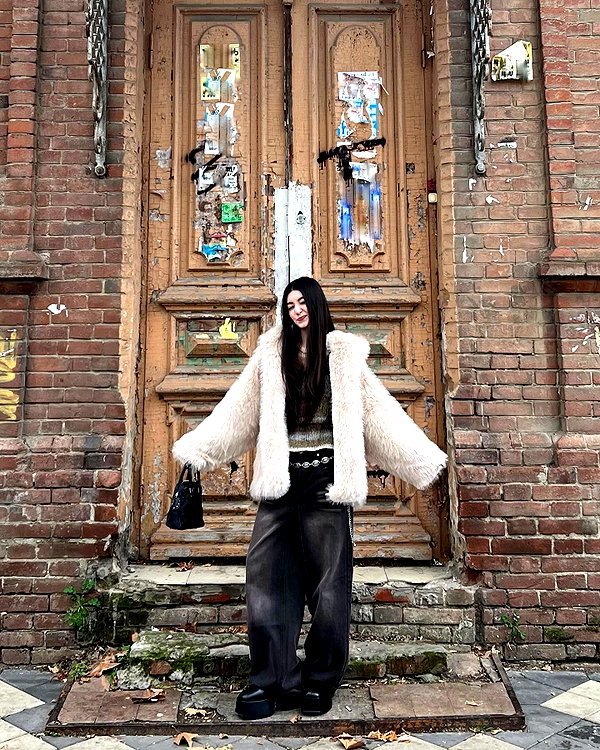 zarinamartinna instagram image archive image