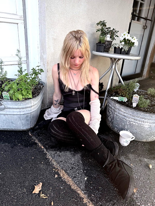 ash.onme instagram image archive image