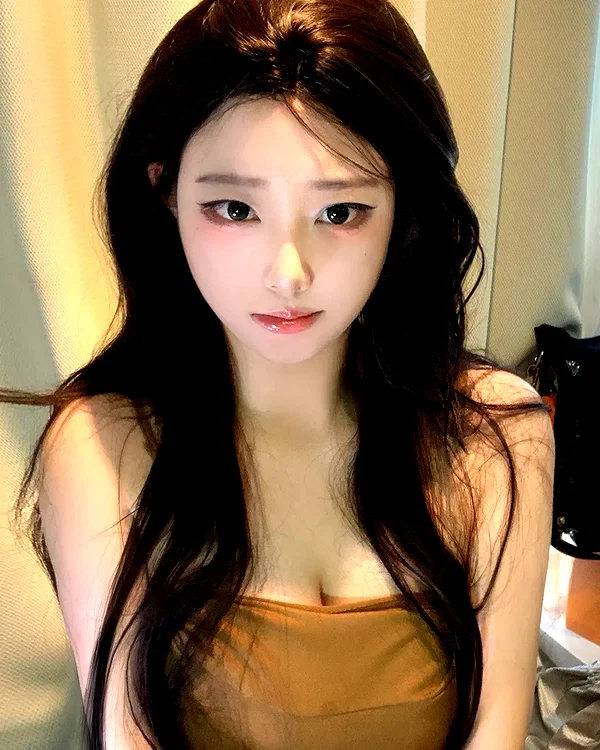 yingyinng_ instagram image archive image