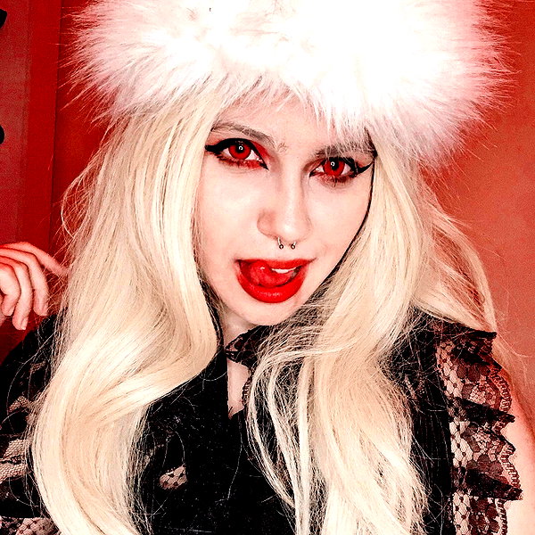 lucychernov instagram image archive image