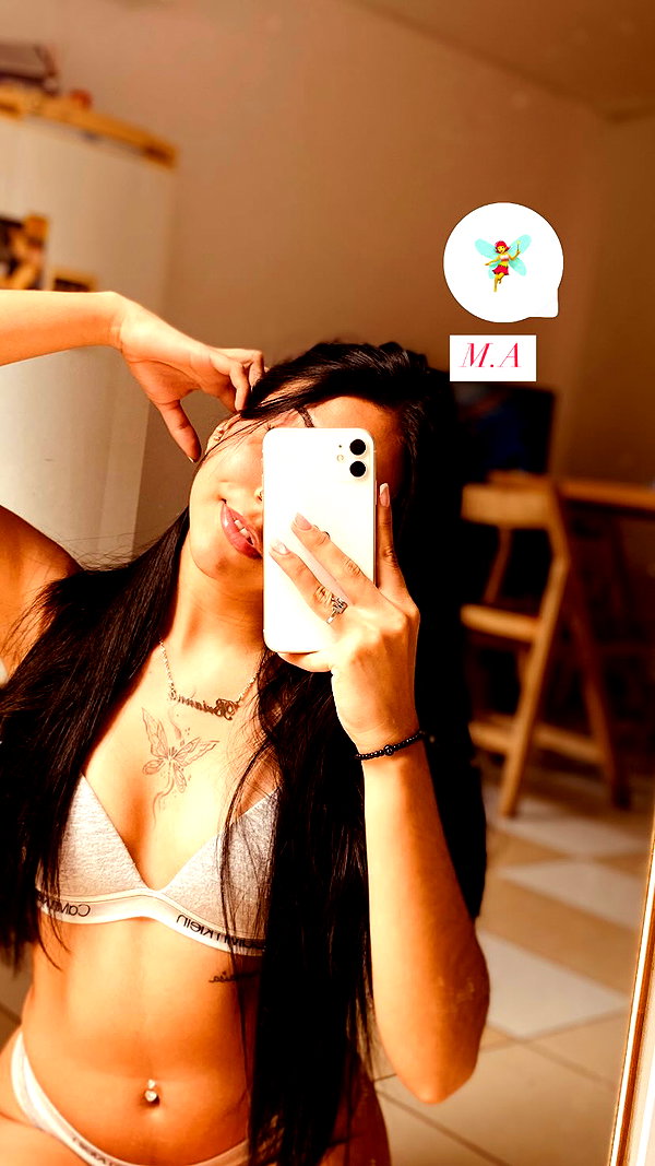 brianna__.o56 instagram image archive image