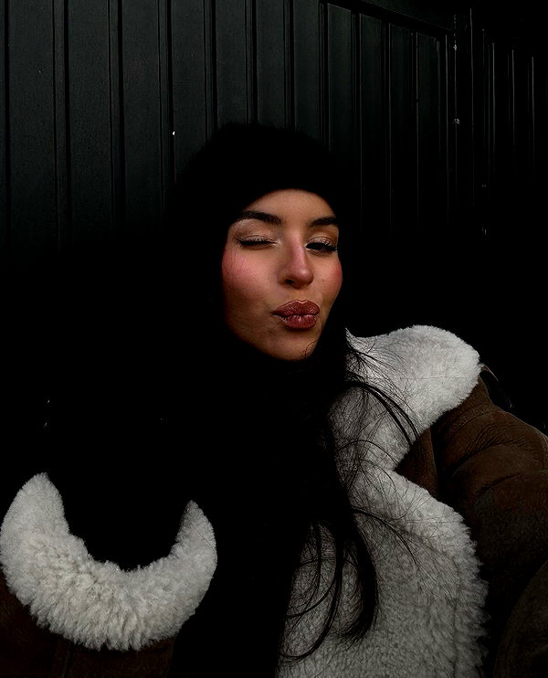 zoeliss instagram image archive image