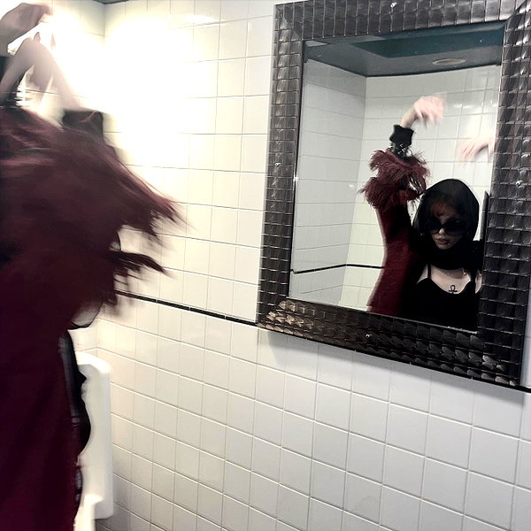 haileylayfield instagram image archive image