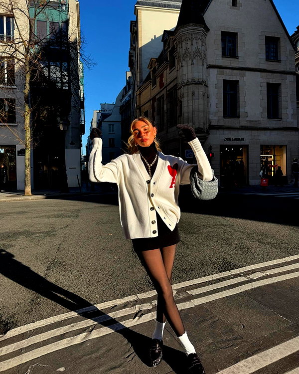 maya.keyy instagram image archive image