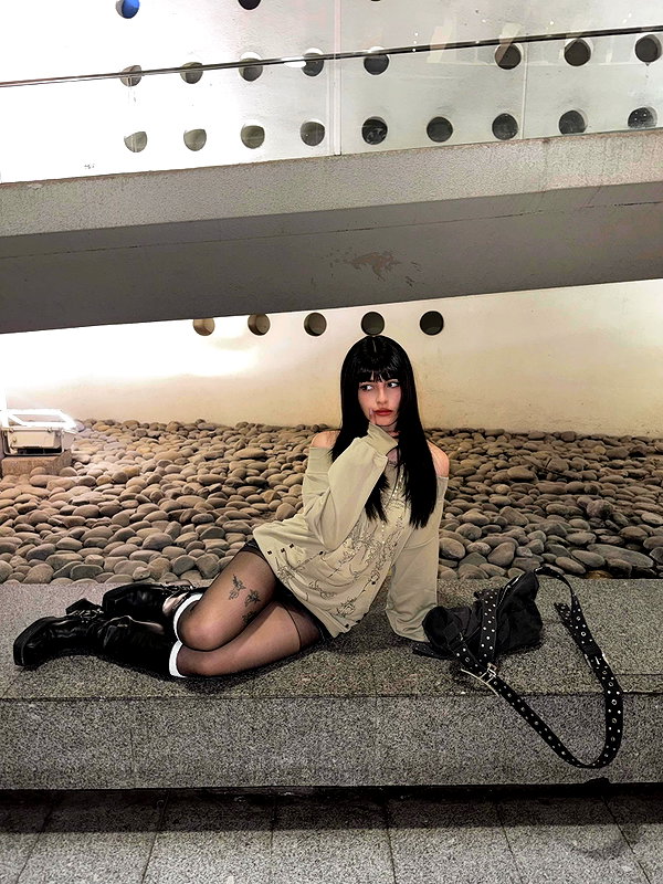 connie.01j instagram image archive image