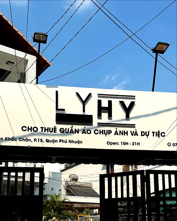 lyhythuedoxinh instagram image archive image