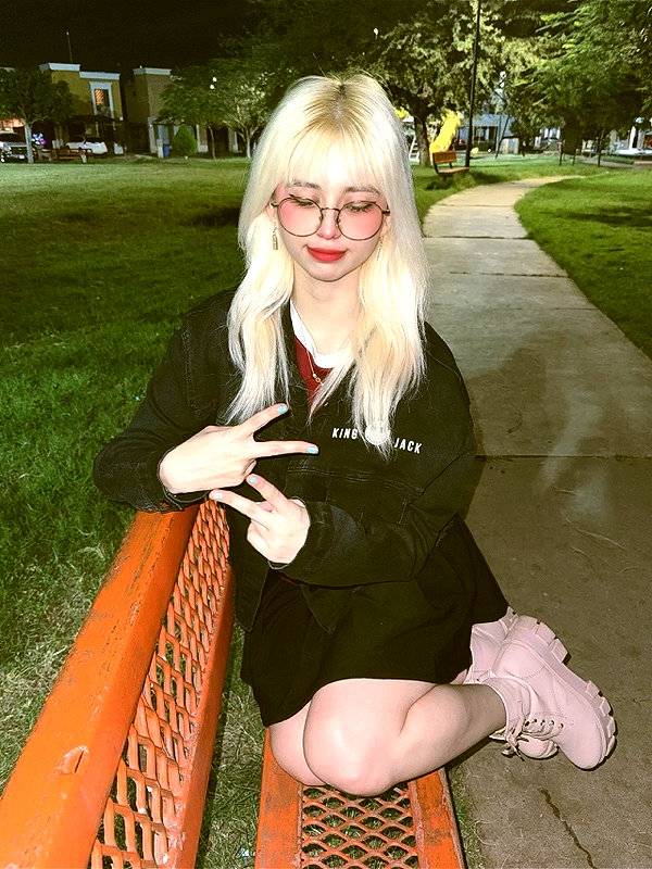 luly1980s instagram image archive image