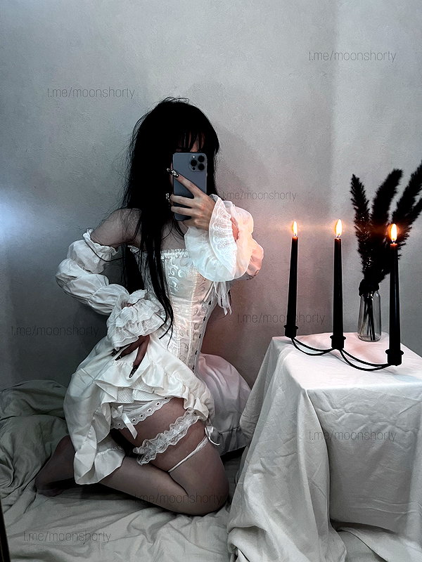 glowmoonshorty instagram image archive image