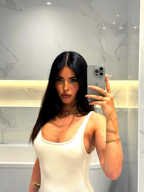 clarissabeaa instagram image archive image
