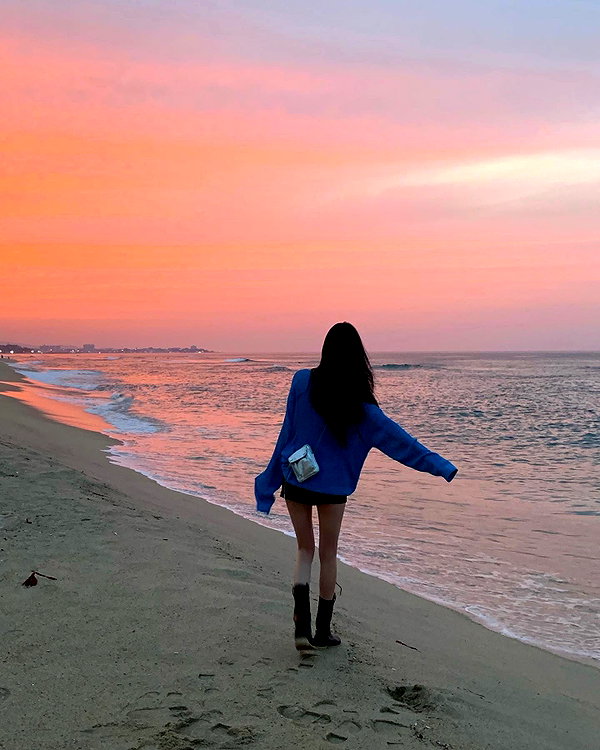 daxbin instagram image archive image