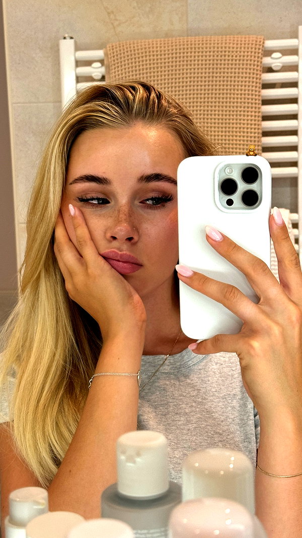 lilih instagram image archive image