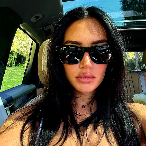 staskaranikolaou instagram image archive image