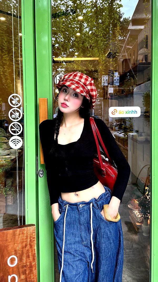 Archived image from @yenmeo.1098 on Instagram