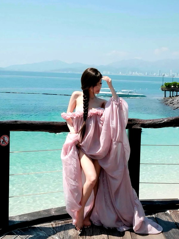 lyhythuedoxinh instagram image archive image
