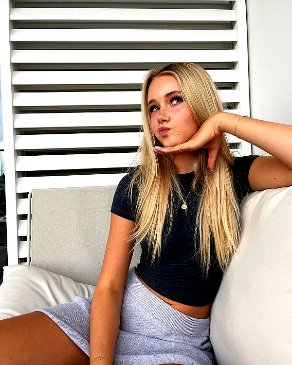 lilih instagram image archive image