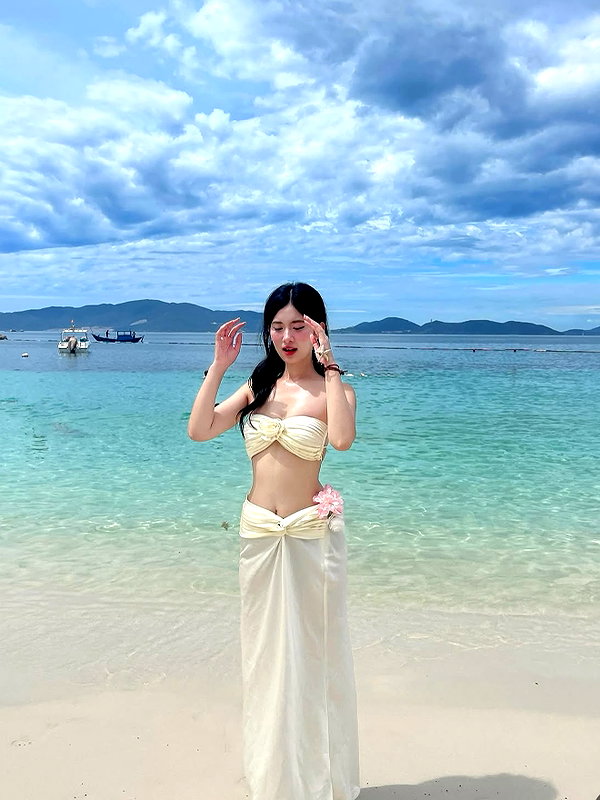 lyhythuedoxinh instagram image archive image