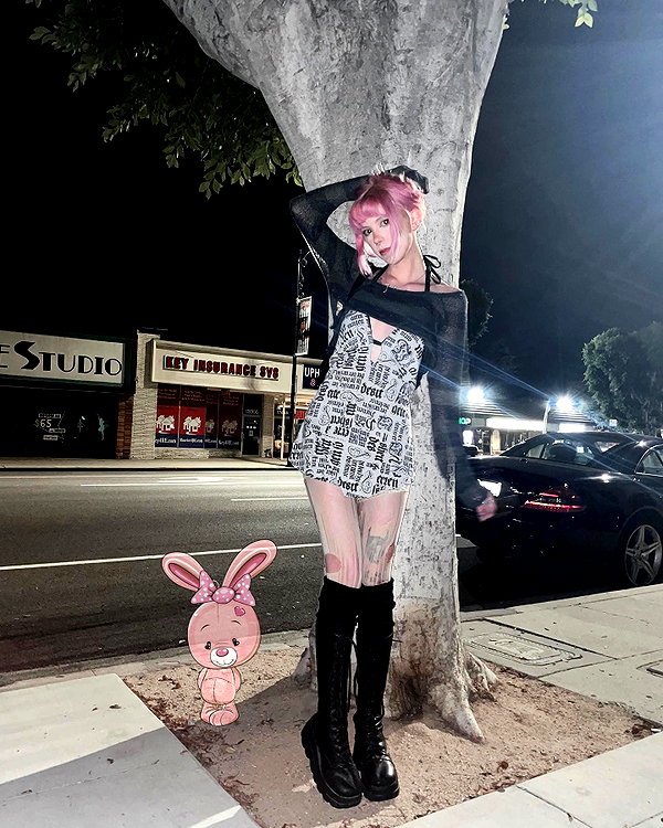 haileylayfield instagram image archive image