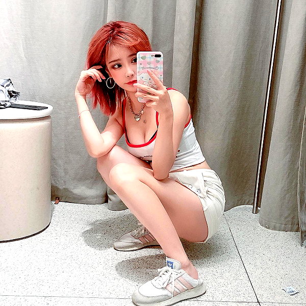 erokochiba instagram image archive image