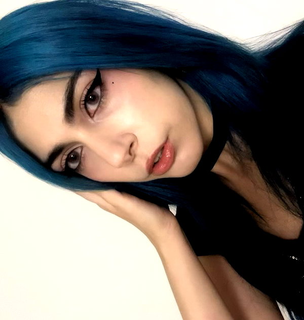 ayash.hila instagram image archive image