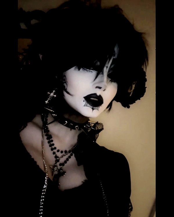 darkblueyoshii instagram image archive image
