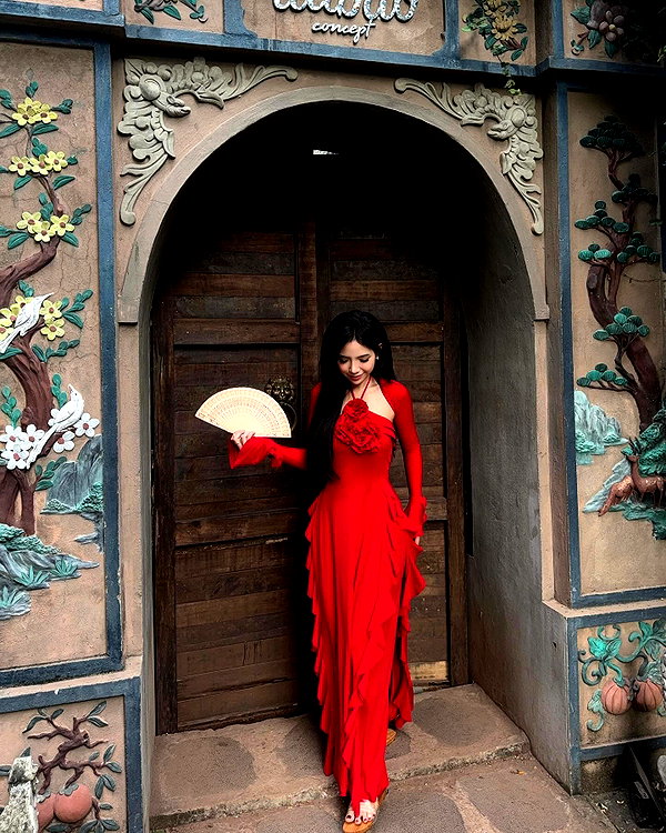lyhythuedoxinh instagram image archive image