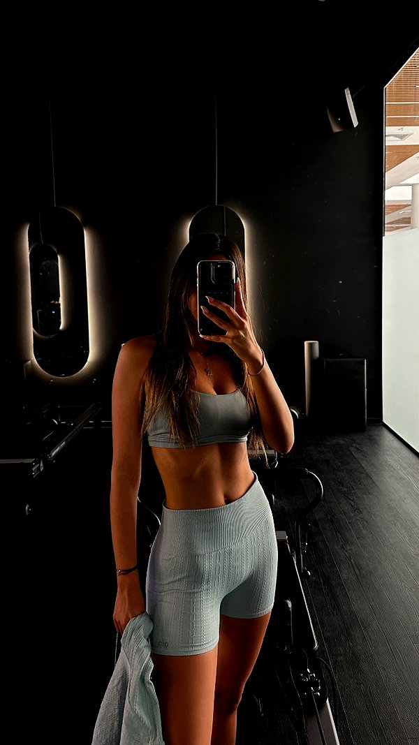 roni.benshushan instagram image archive image
