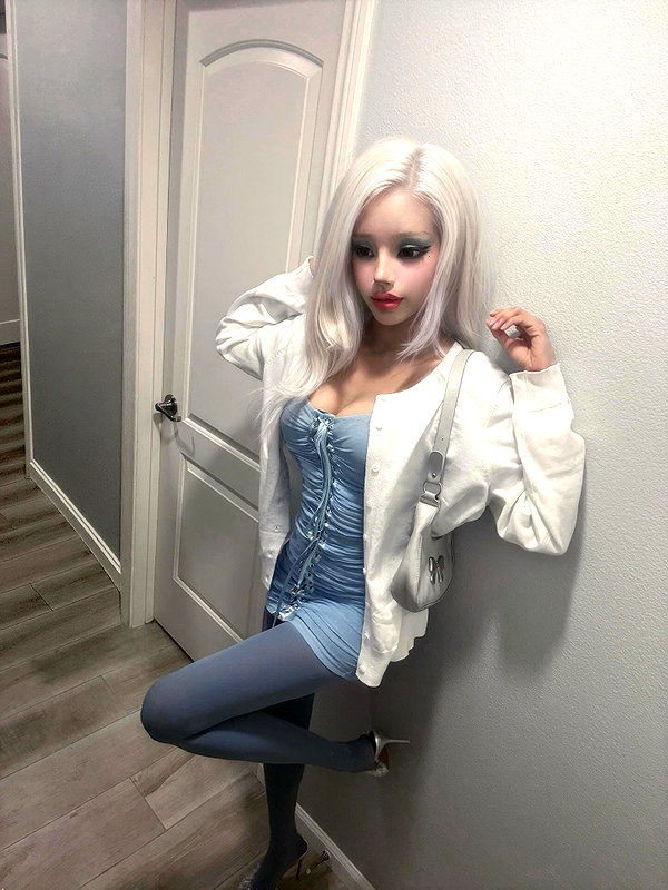 Archived image from @irisinna on Instagram