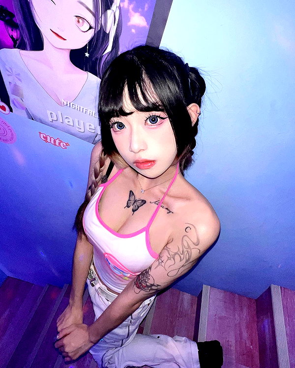 nixqq.425_ instagram image archive image