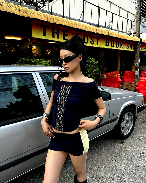 fair_mua instagram image archive image