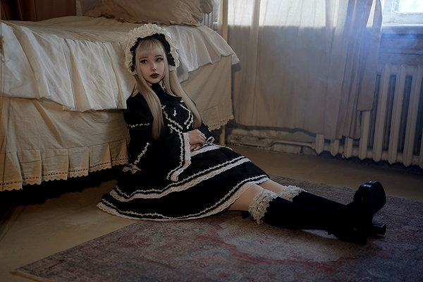 alina_thedoll instagram image archive image