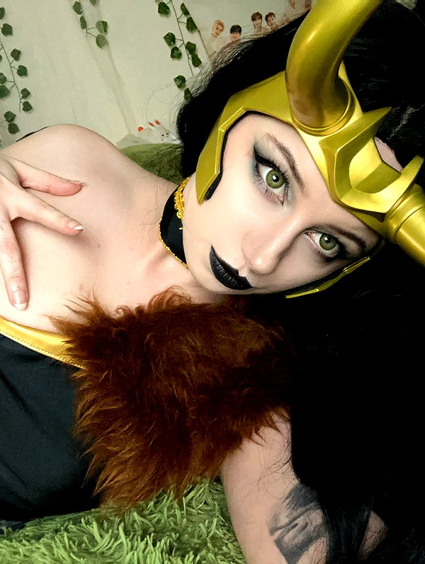 aechka.cosplay instagram image archive image