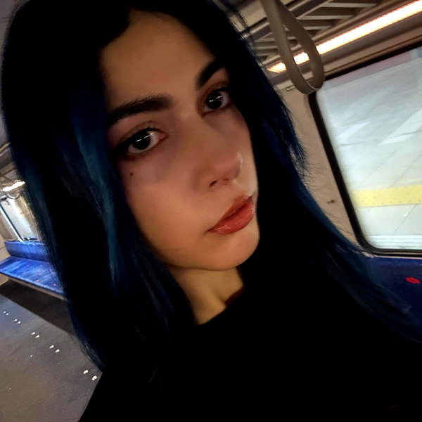 ayash.hila instagram image archive image