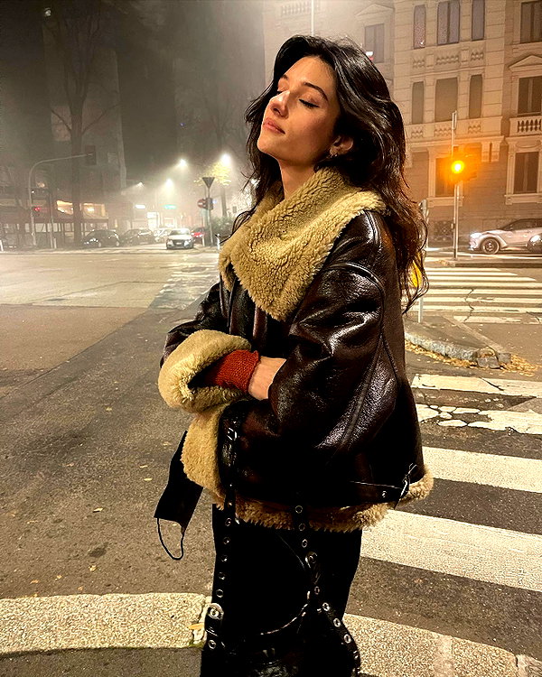 reneeebeller instagram image archive image
