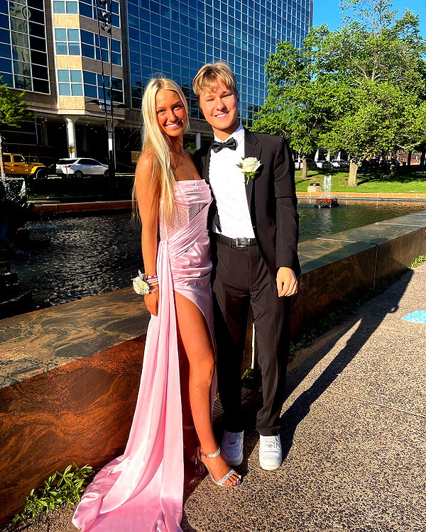 iamsydneythomas instagram image archive image