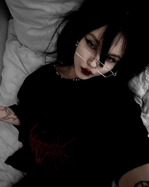 glowmoonshorty instagram image archive image