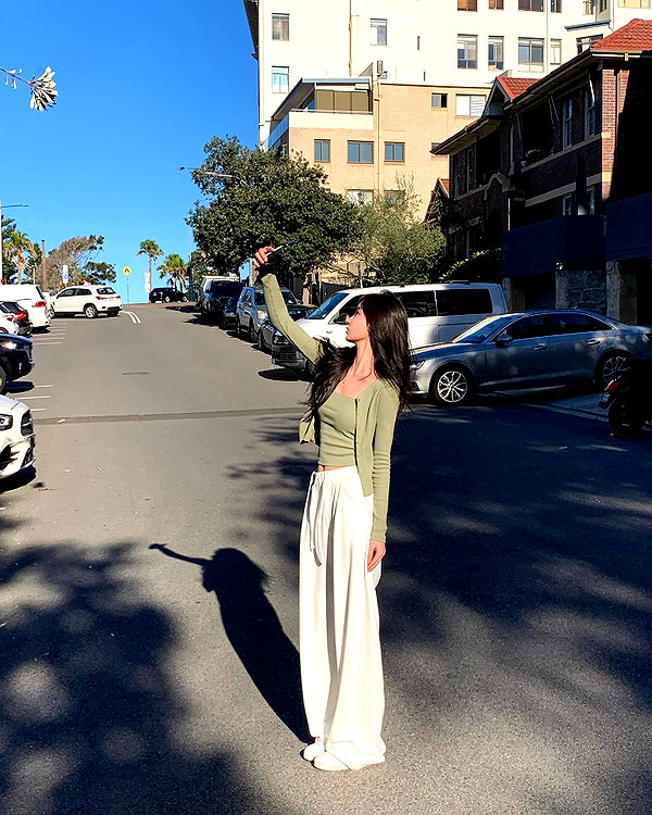 daxbin instagram image archive image