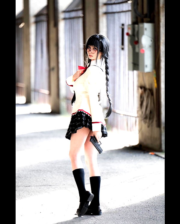 xier_cos instagram image archive image