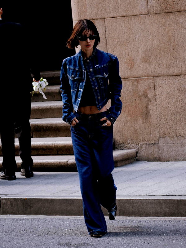 ll.lu1s archive image