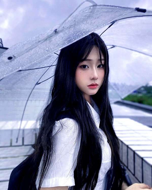 lai_931201 instagram image archive image