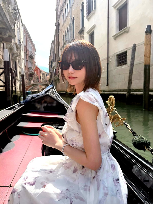 enakorin instagram image archive image