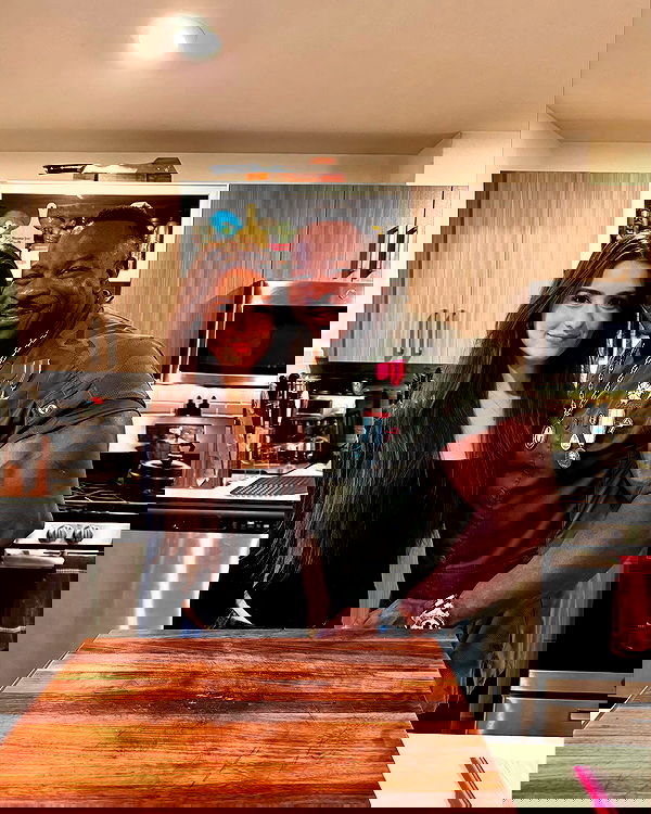 giuliahere giuliahere archive image