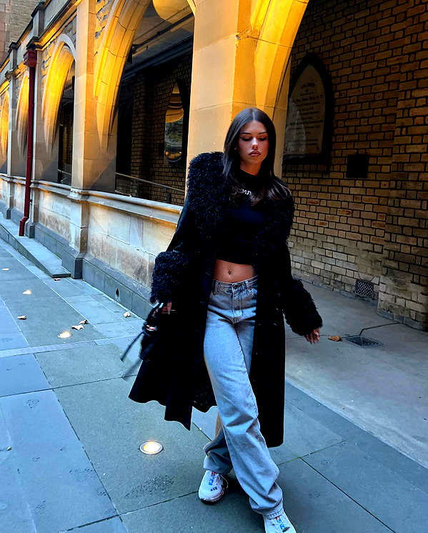 leahhalton instagram image archive image