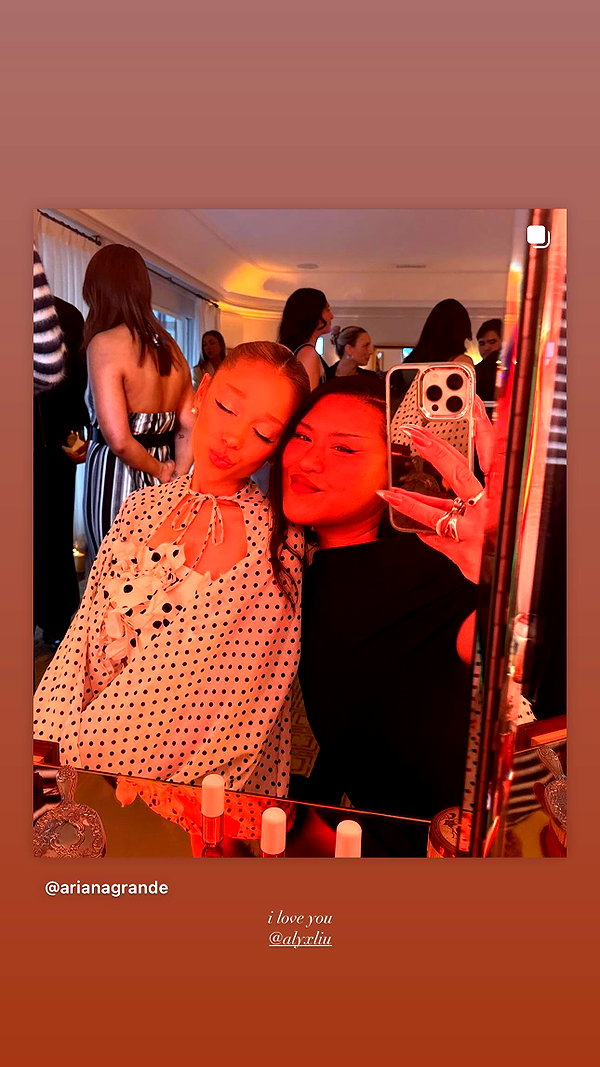 arianagrande instagram image archive image