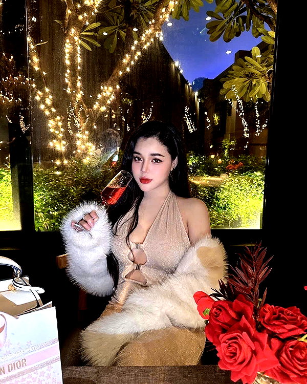 lyhythuedoxinh instagram image archive image