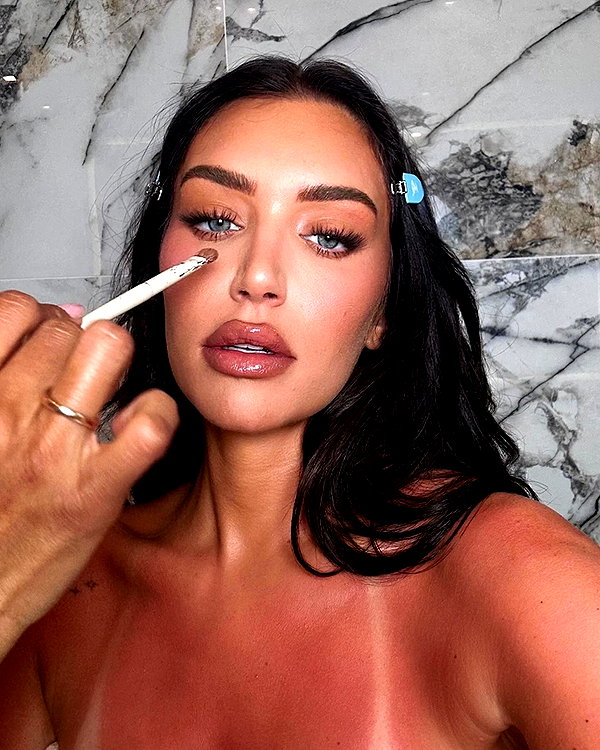 staskaranikolaou instagram image archive image