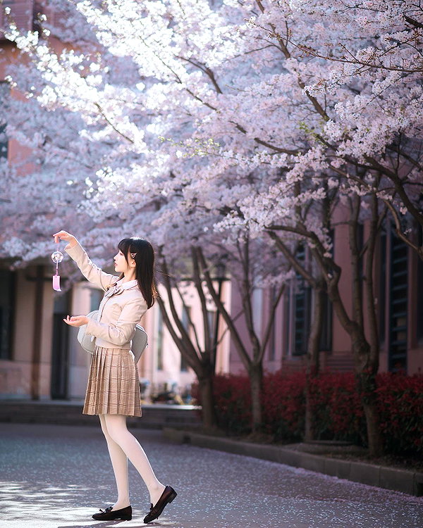 rakukoo instagram image archive image